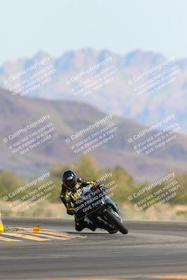 media/Mar-10-2024-SoCal Trackdays (Sun) [[6228d7c590]]/3-Turn 14 (1020am)/